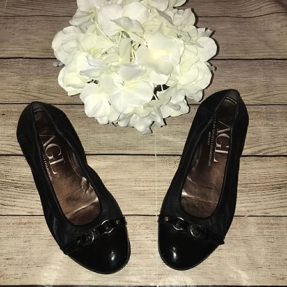 AGL Attilio Giusti Leombruni Black Leather Flats